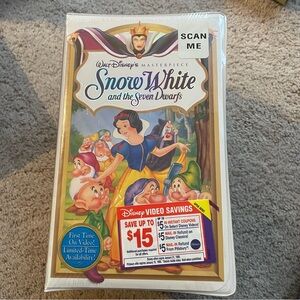 Snow White and the Seven Dwarfs Walt Disney Masterpiece Vintage VHS New/Sealed